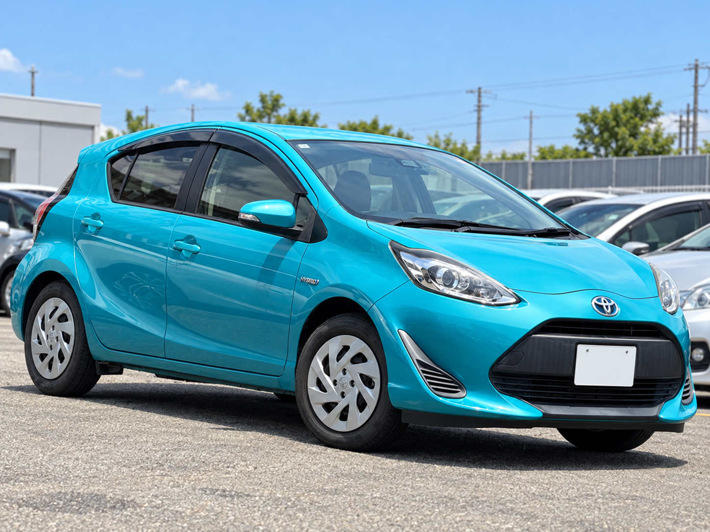 2017 Toyota Aqua 1