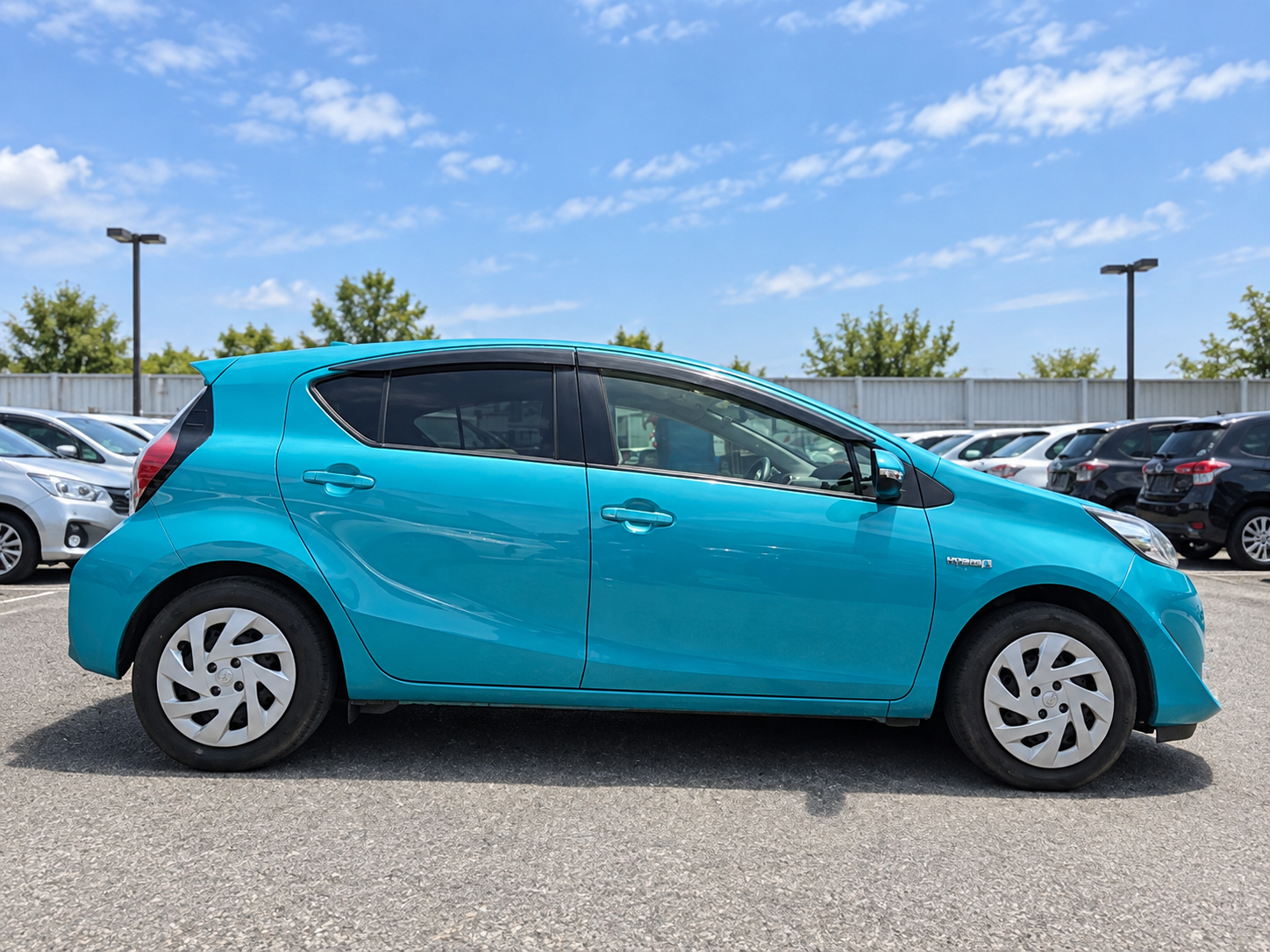 2017 Toyota Aqua 3